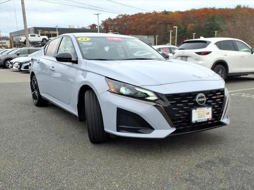 2023 Nissan Altima SR Intelligent AWD