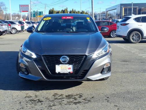 2022 Nissan Altima SR Intelligent AWD