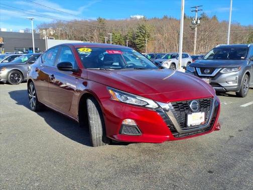 2020 Nissan Altima SR FWD