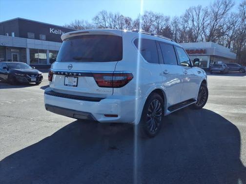 2023 Nissan Armada Platinum 4WD