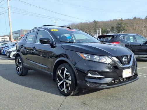 2022 Nissan Rogue Sport SL