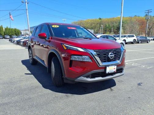 2022 Nissan Rogue SV