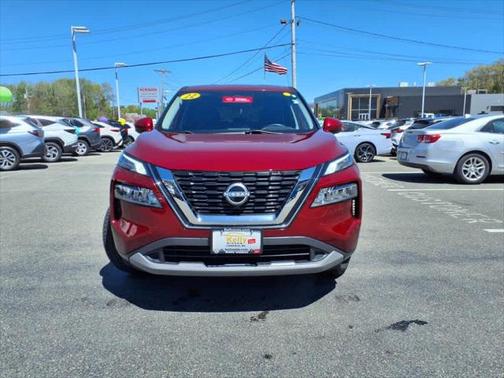 2022 Nissan Rogue SV