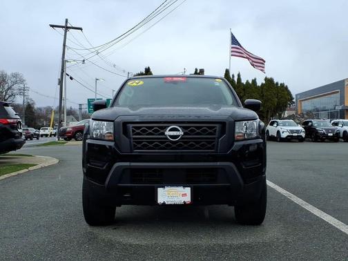 Super Black 2024 Nissan Frontier S