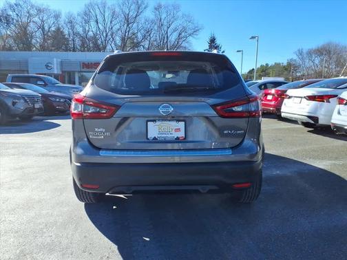 2020 Nissan Rogue Sport SV