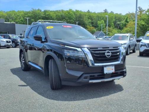 2023 Nissan Pathfinder Platinum 4WD
