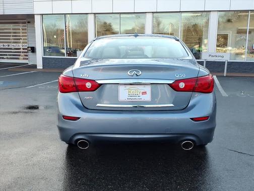 2015 INFINITI Q50 Premium
