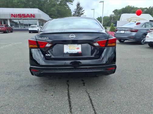 2023 Nissan Altima S FWD