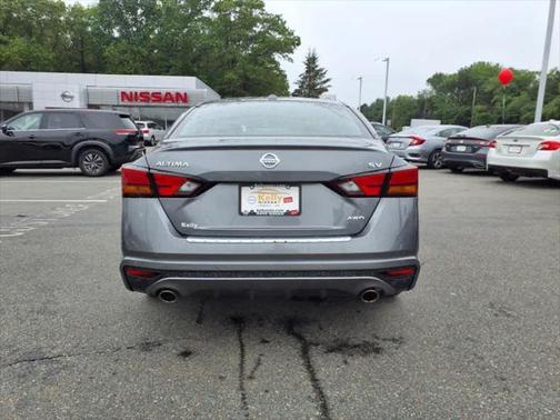 2021 Nissan Altima 2.5 SV