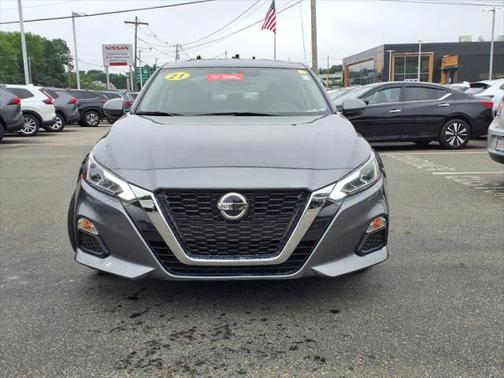 2021 Nissan Altima 2.5 SV