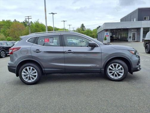 2021 Nissan Rogue Sport SV