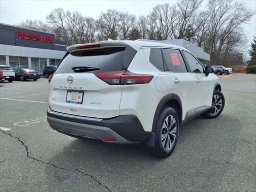 2023 Nissan Rogue SV