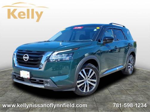 2023 Nissan Pathfinder Platinum 4WD