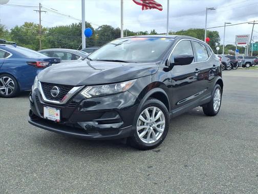 2022 Nissan Rogue Sport S