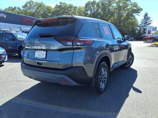 2022 Nissan Rogue S