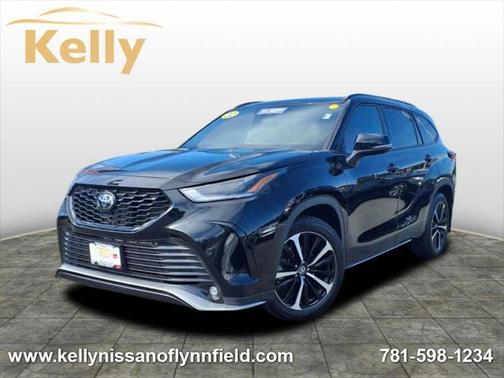 2022 Toyota Highlander XSE
