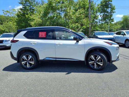 2022 Nissan Rogue Platinum