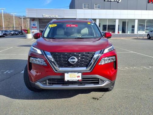 2022 Nissan Rogue SL