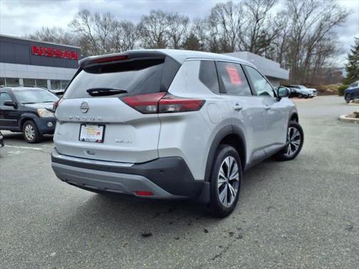2022 Nissan Rogue SV