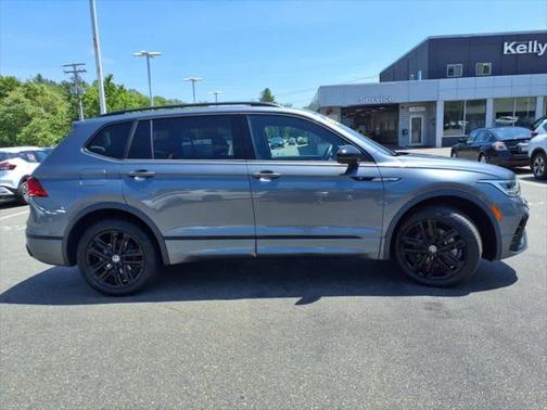 2022 Volkswagen Tiguan 2.0T SE R-Line Black 4MOTION