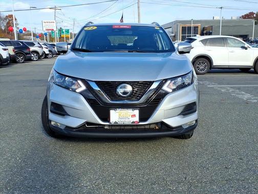 2022 Nissan Rogue Sport SV