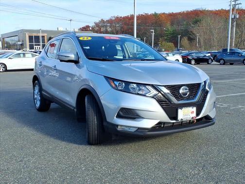 2022 Nissan Rogue Sport SV