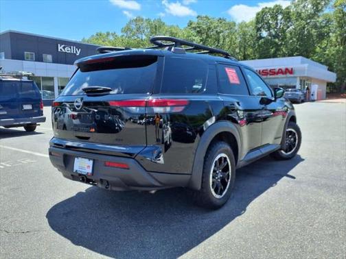 2024 Nissan Pathfinder Rock Creek 4WD