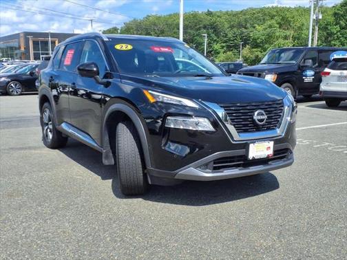 2022 Nissan Rogue SL