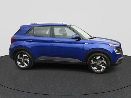 2024 Hyundai VENUE Limited