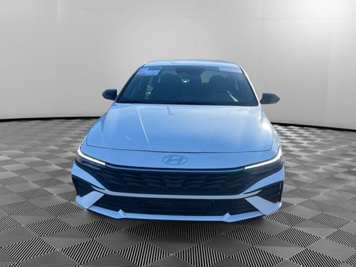 2025 Hyundai ELANTRA HEV SEL Sport