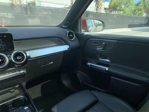 2021 Mercedes-Benz GLB 250 Base 4MATIC