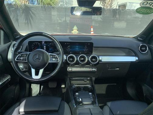 2021 Mercedes-Benz GLB 250 Base 4MATIC