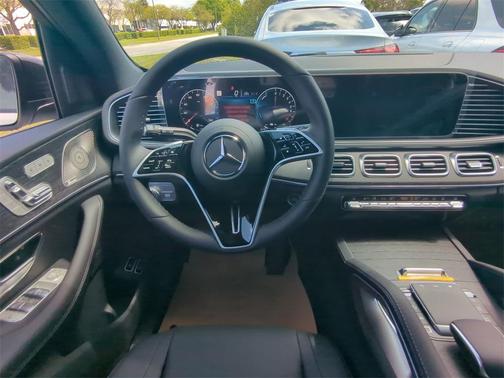 2025 Mercedes-Benz GLE 450e Base 4MATIC