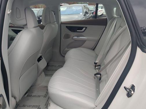 2024 Mercedes-Benz EQE 350+ Base