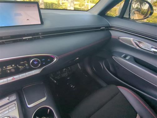 2023 Genesis GV70 2.5T