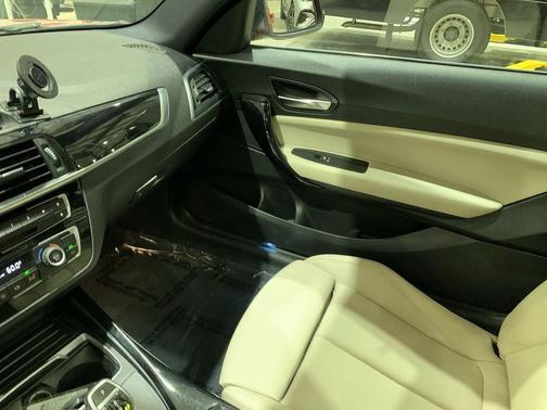 2018 BMW 230 i