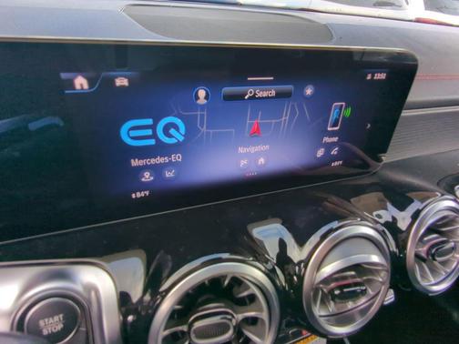 2024 Mercedes-Benz EQB 300 Base 4MATIC