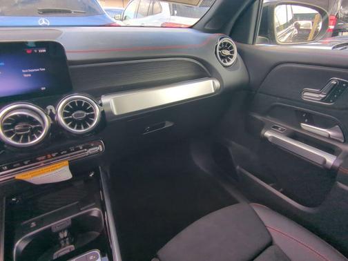 2024 Mercedes-Benz EQB 300 Base 4MATIC