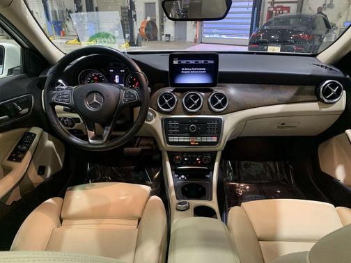 2019 Mercedes-Benz GLA 250 Base 4MATIC