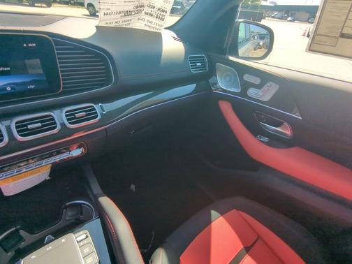 2026 Mercedes-Benz AMG GLE 63 S