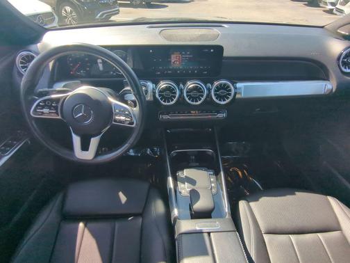 2022 Mercedes-Benz GLB 250 Base 4MATIC