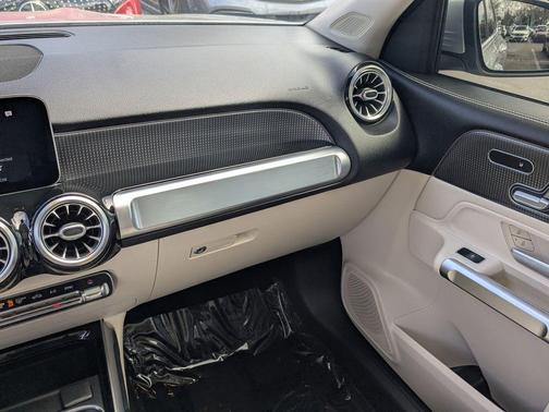 2021 Mercedes-Benz GLB 250 Base