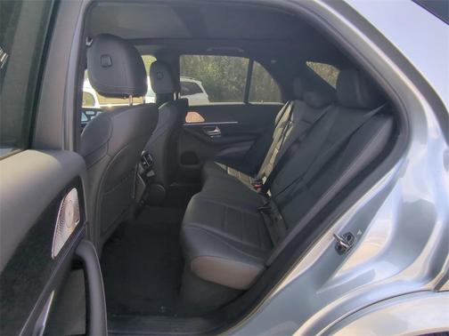 2025 Mercedes-Benz GLE 450e Base 4MATIC