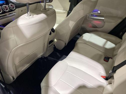 2023 Mercedes-Benz GLA 250 Base