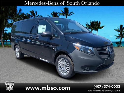 2023 Mercedes-Benz Metris Base