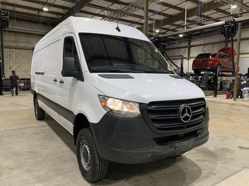2023 Mercedes-Benz Sprinter 2500 170 WB