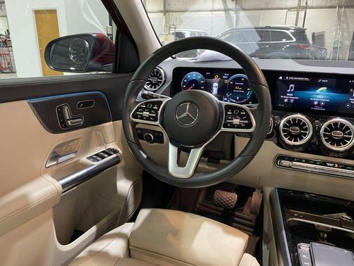 MANUFAKTUR Patagonia Red Metallic 2022 Mercedes-Benz GLA 250 Base