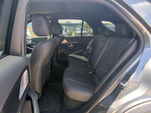 2025 Mercedes-Benz GLE 450e 4MATIC