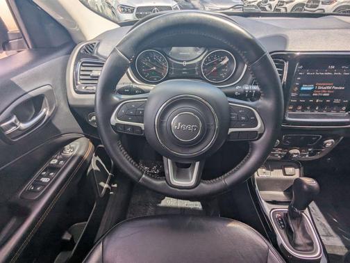 White Clearcoat 2018 Jeep Compass Limited