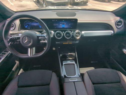 2024 Mercedes-Benz EQB 300 Base 4MATIC